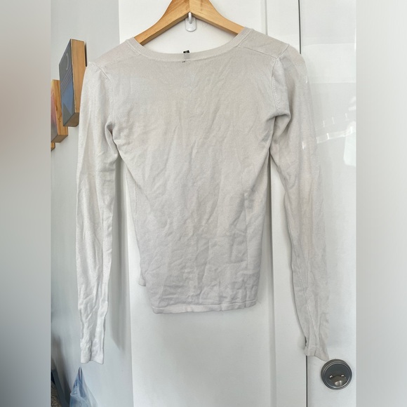 White long sleeve button-down sweater - Picture 4 of 6